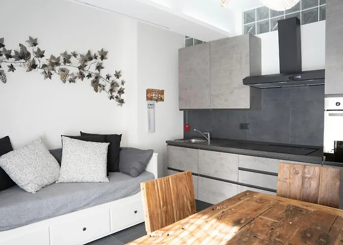 Apartman 020 - Casa Levante - Centro Citta, Carruggio E Mare Baia Del Silenzio A 500 M *